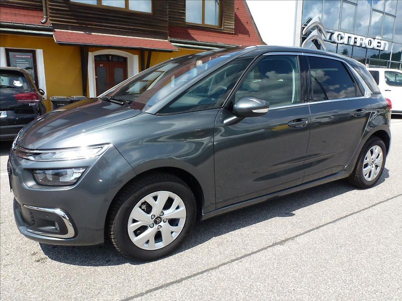 Citroën C4 Picasso 1,2 PureTech 130 6MAN Turbo Od - fotka 1 z 55