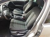Volkswagen Golf (2017) 1.2 tsi/63kW, klima, výhřev,  - náhled 9