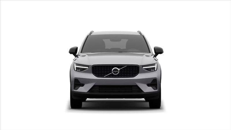 Volvo XC40 (2026) 2,0 B3  Plus - fotka 6 z 9