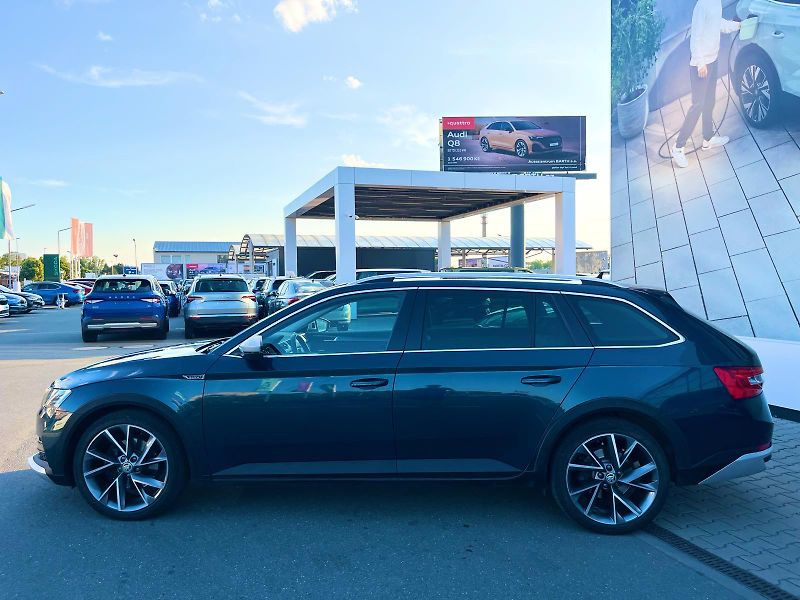Škoda Superb (2020) 2.0 TDi Scout 4x4 DSG - fotka 9 z 19