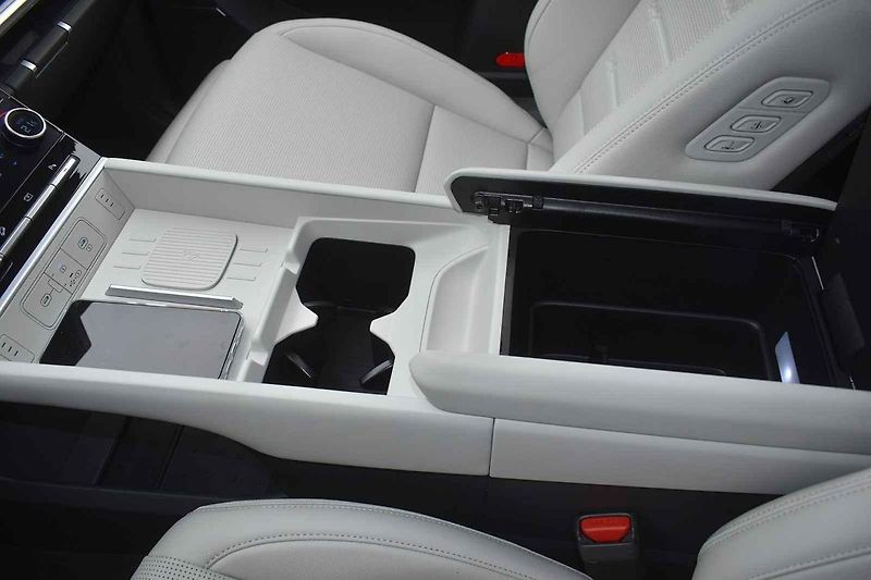 Nové Hyundai Santa Fe je snadno rozpoznatelné auto