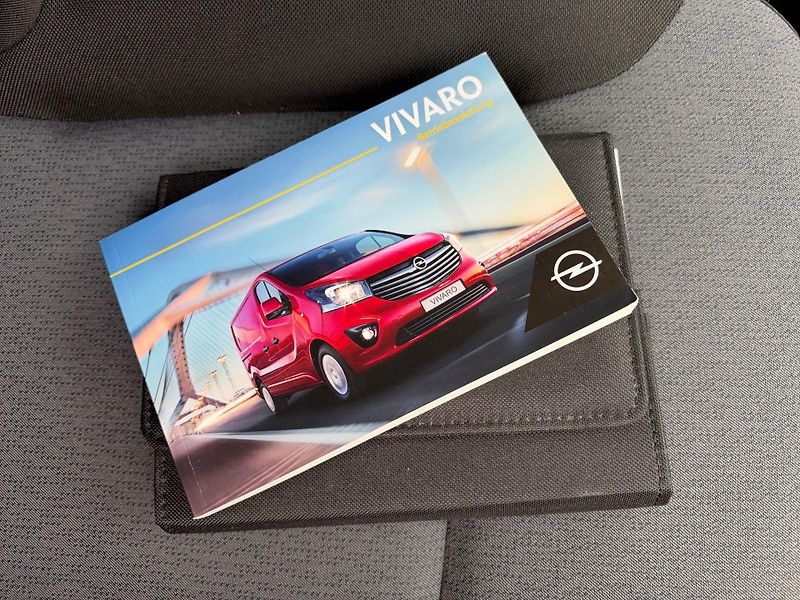 Opel Vivaro (2019) 1,6 CDTi 89 kW 9 míst - fotka 26 z 27