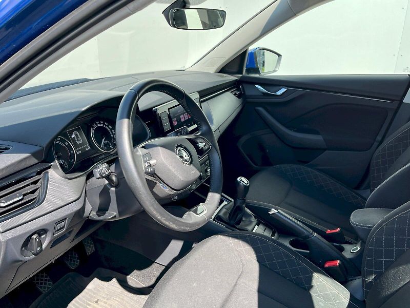 Škoda Kamiq (2023) 1.0 TSI 81 kW Ambition - fotka 8 z 28