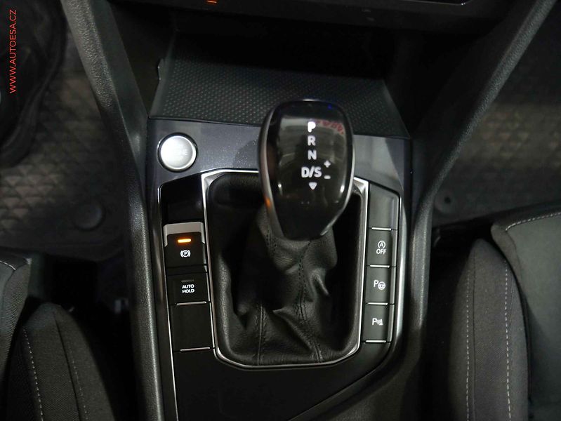 Volkswagen Tiguan Allspace (2022) 2.0 TDI, 2.maj,ČR, Elegance - fotka 18 z 22
