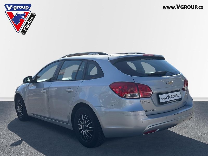 Chevrolet Cruze (2013)  1.6 LS 91kW - fotka 3 z 20