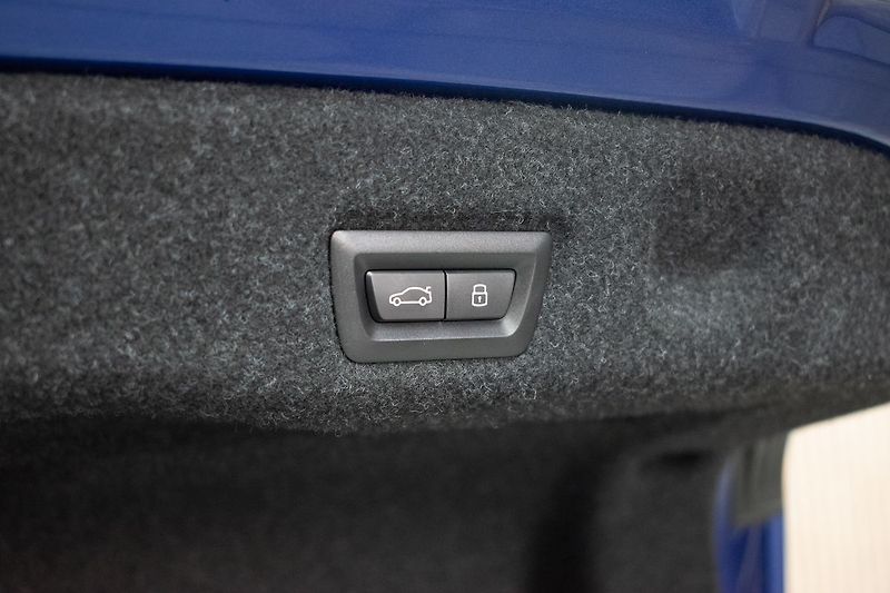 BMW Řada 5 540d xD ///M*ZÁRUKA*TAŽNÉ*ČR 1 - fotka 48 z 51