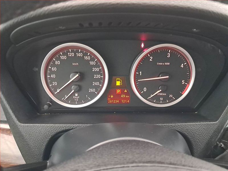 BMW X6 (2011) xDrive40d, 4X4, Automat, Kůže - fotka 11 z 17