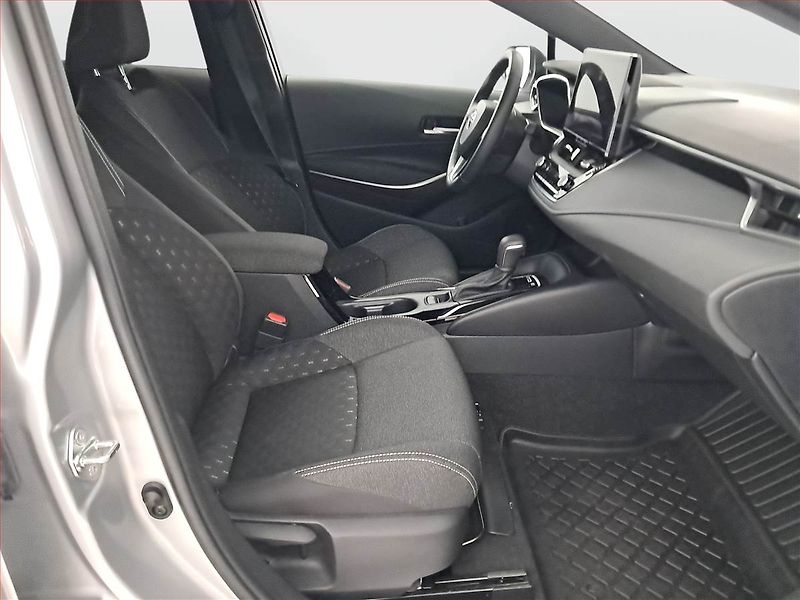 Toyota Corolla (2024) Comfort 1.8 Hybrid - fotka 9 z 19