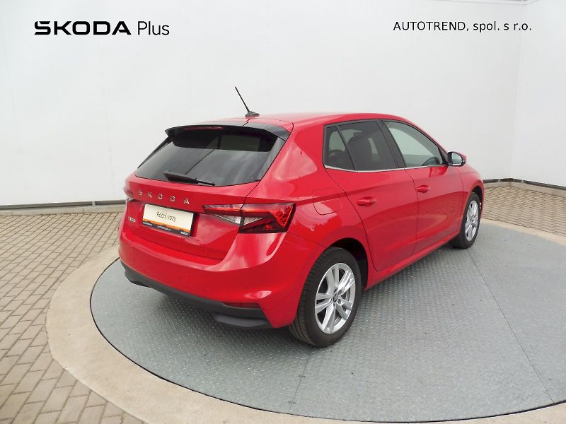 Škoda Fabia (2025) Top Selection 1,0 TSI 70kW - fotka 2 z 28