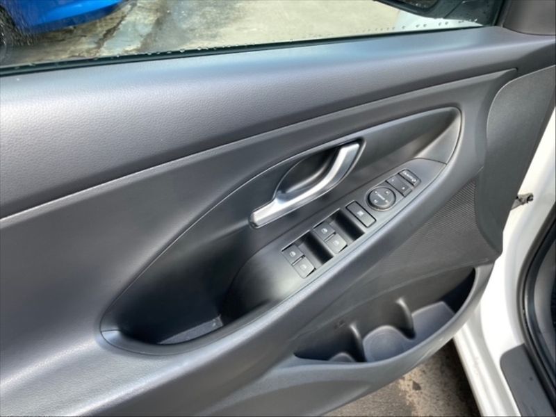 Hyundai i30 1,5 T-GDI Style - fotka 11 z 11
