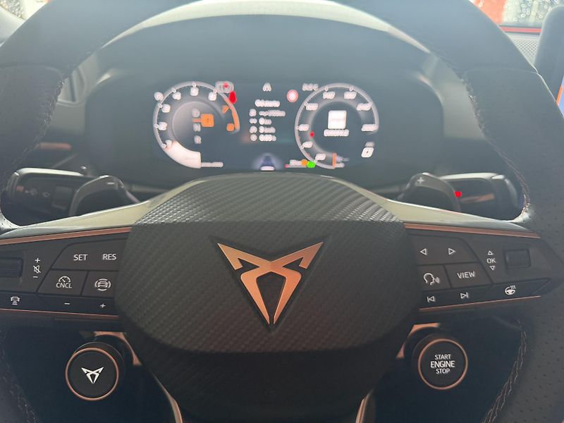 Cupra Terramar (2026) 2.0TSI 150kW 4WD R20 NT ZÁR 5L - fotka 30 z 37