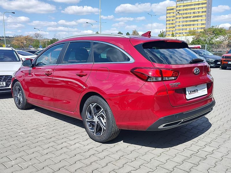 Hyundai i30 1.5 T-GDI/117kW Smart - fotka 7 z 31