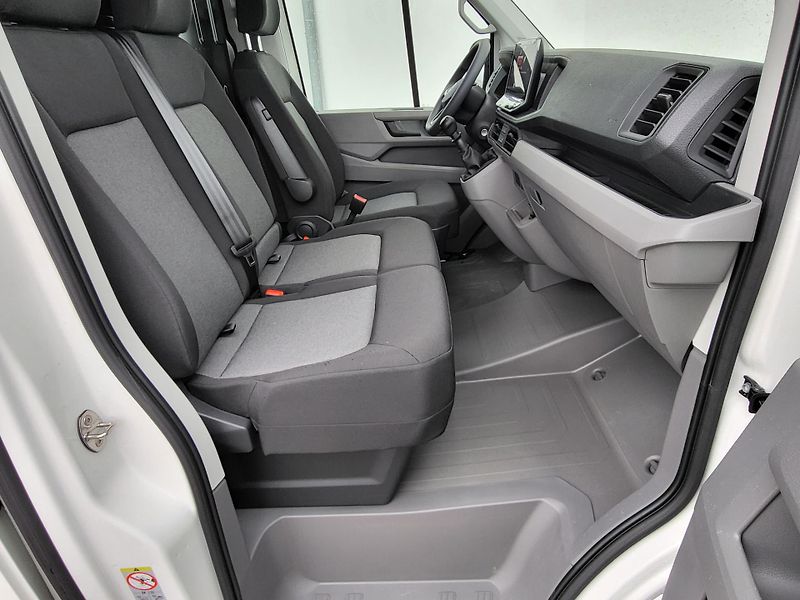 Volkswagen Crafter (2025) Skříň 35 103kW 6G FWD DR - fotka 25 z 25