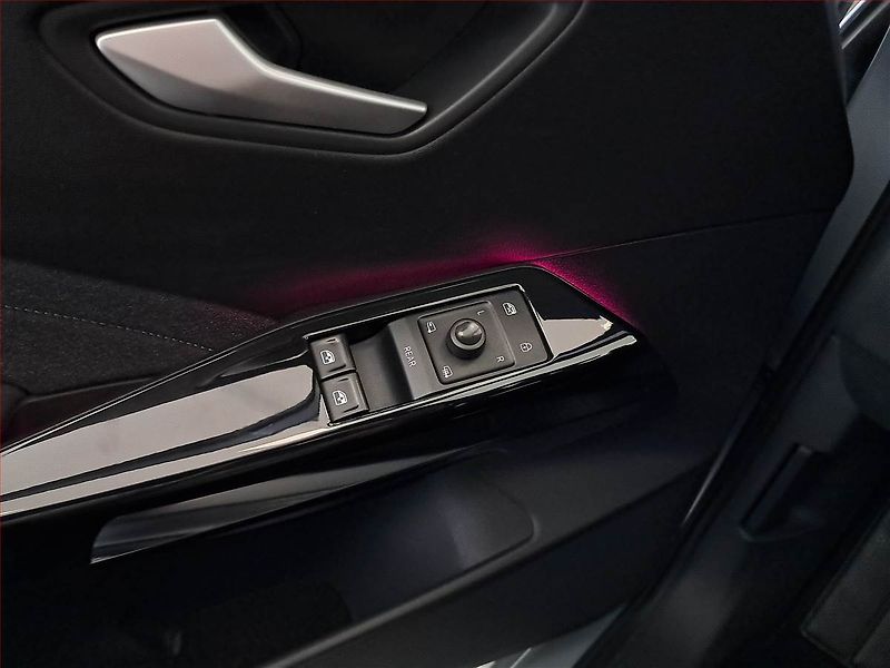 Volkswagen ID.3 (2023) Pro Perf. (62 kWh), SoH 87% - fotka 24 z 29