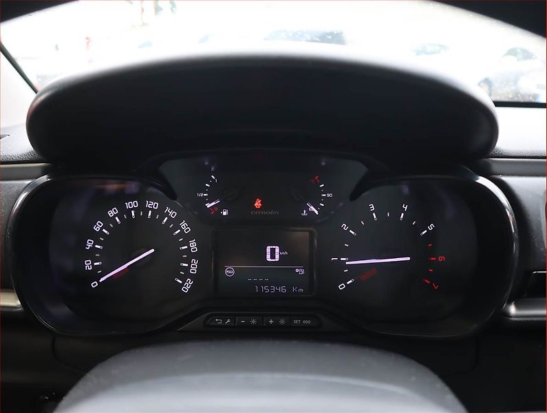 Citroën C3 (2019) 1.5 BlueHDi, Serv.kniha - fotka 11 z 19