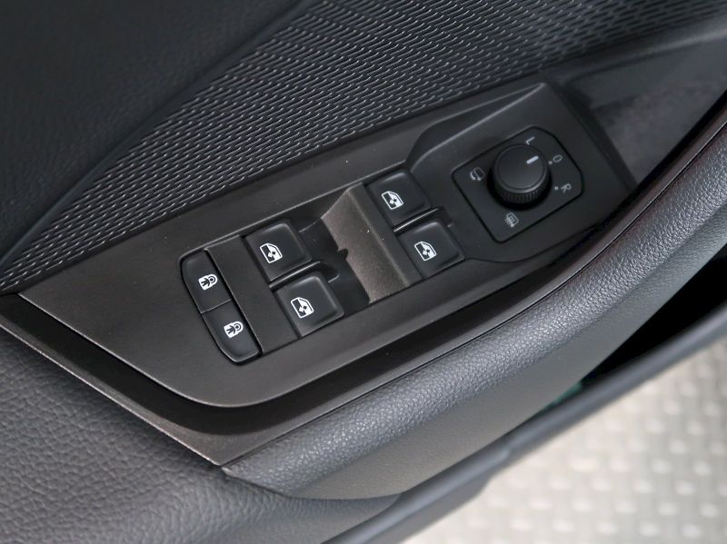 Škoda Octavia (2026) EXCLUSIVE 2.0TDI 110KW DSG NAV - fotka 43 z 48