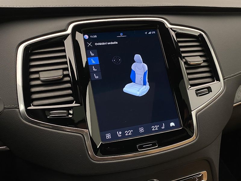 Volvo XC90 T8 AWD RECHARGE REZERVACE - fotka 69 z 74