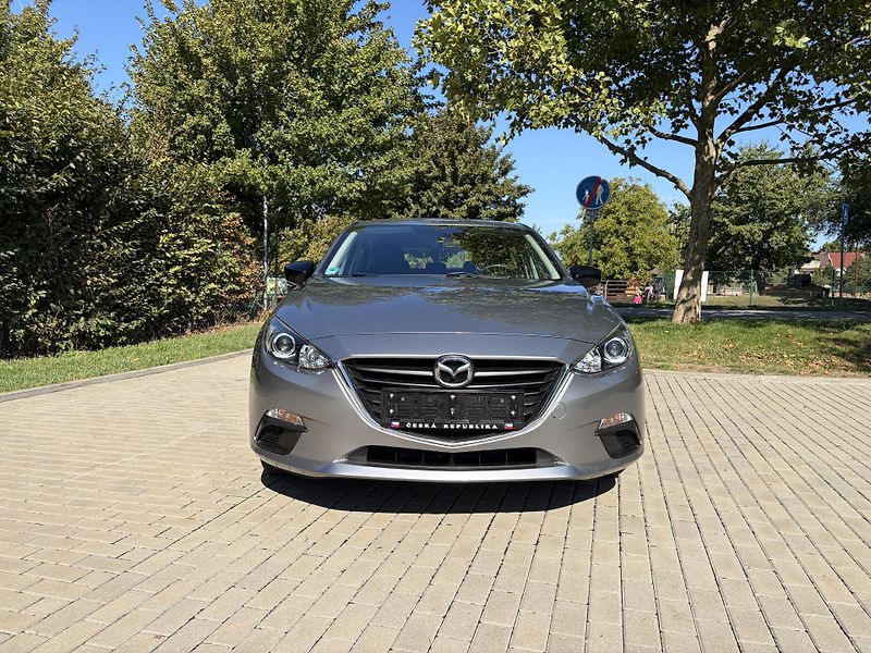 Mazda 3 1.5 Prime-Line - fotka 16 z 29