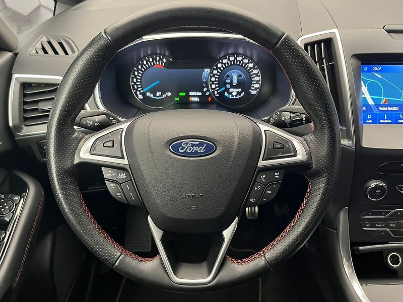 Ford S-MAX 2,5 HEV ST-Line - fotka 8 z 68