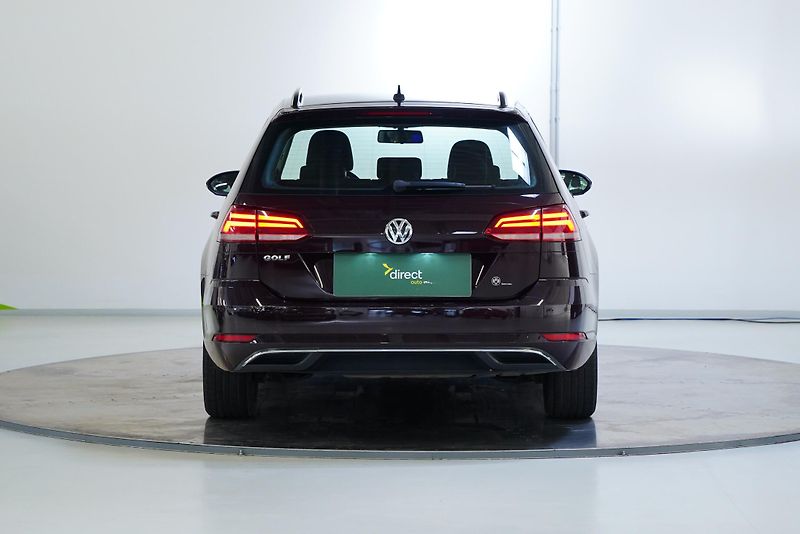 Volkswagen Golf - fotka 8 z 29