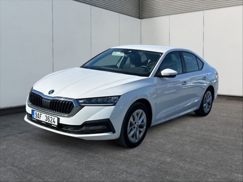 Škoda Octavia 1,5 TSI 110 Ambition - fotka 3 z 11