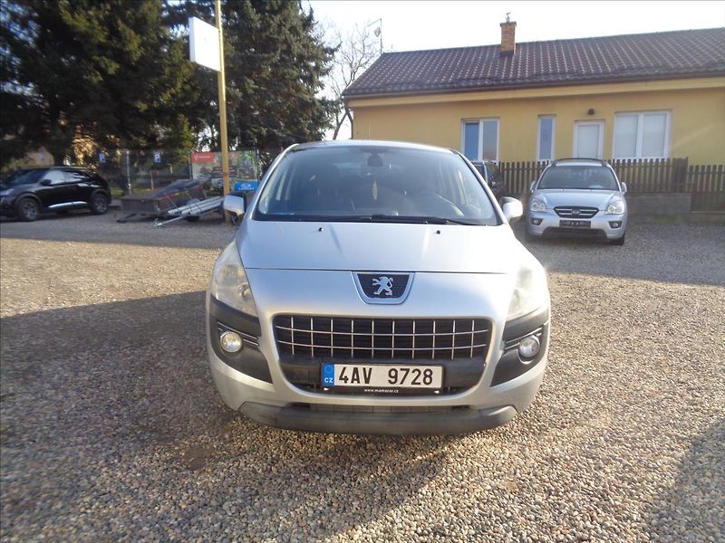 Peugeot 3008 1,6 HDI  Automat - fotka 8 z 25