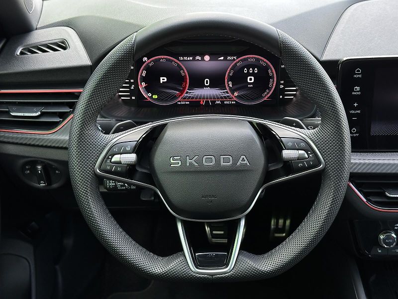 Škoda Scala 1.5TSi DSG 150PS Monte Carlo K - fotka 22 z 44