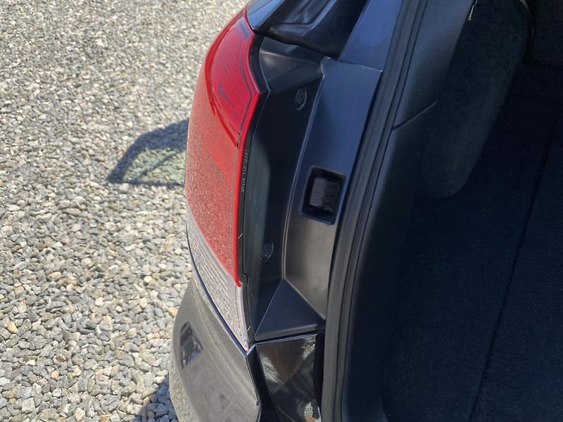 Subaru Outback 2.5i 170PS 4x4 BIFUEL PAN NAVI - fotka 108 z 157