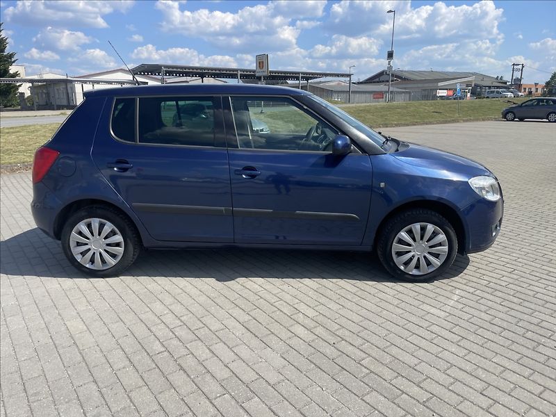 Škoda Fabia 1,4 i 16V Klima, po STK - fotka 40 z 41