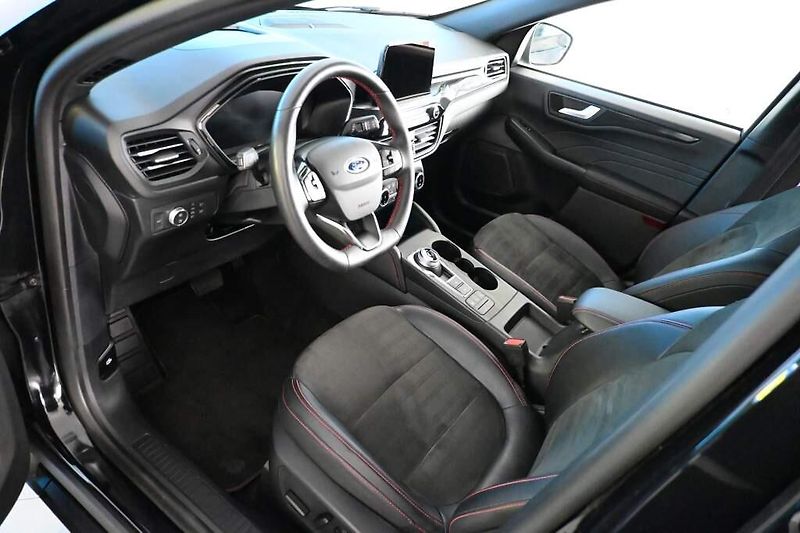 Ford Kuga (2023) 2.5 ST-LINE X LED FHEV VIRTUAL - fotka 11 z 36