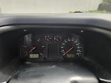 Volkswagen Caravelle (2000) 2.5TDI - TAŽNÉ 2.5T - náhled 11