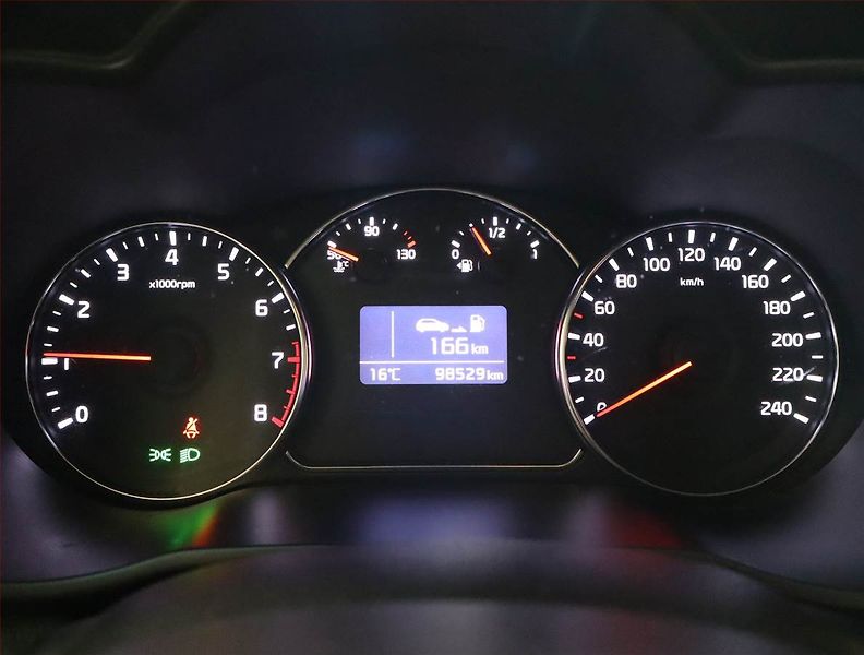 Kia Carens (2013) 1.6 GDI, ČR,1.maj, Serv.kniha - fotka 11 z 17