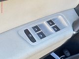 Volkswagen Golf Sportsvan (2014) 2.0 TDi, Highline, TZ, bixen - náhled 11