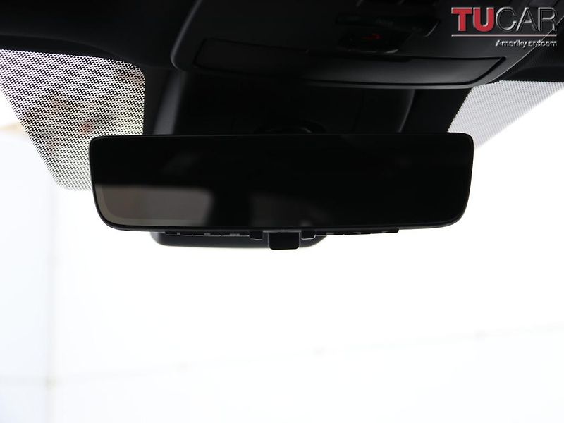 Toyota Sienna (2026) Platinum 2.5 HEV AWD - fotka 44 z 76