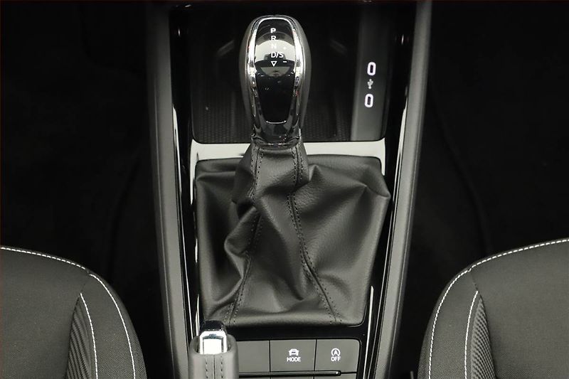 Škoda Scala (2025) 1.0 TSI, Monte Carlo - fotka 10 z 23