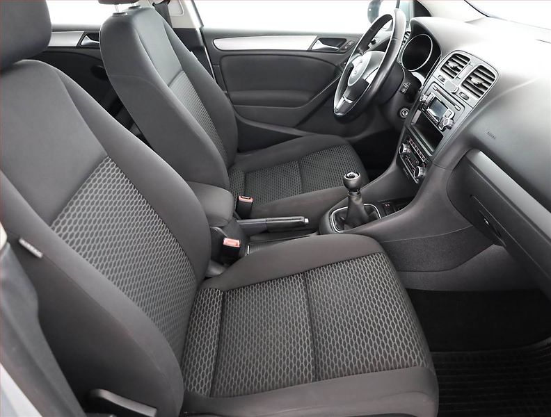 Volkswagen Golf (2010) 1.4 TSI, po STK, dobrý stav - fotka 7 z 16