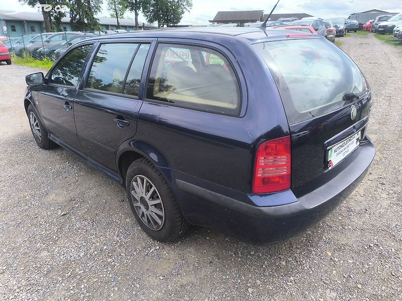 Škoda Octavia 1,8T 150K,L+K MAX VÝBAVA,PĚKNÁ - fotka 6 z 26
