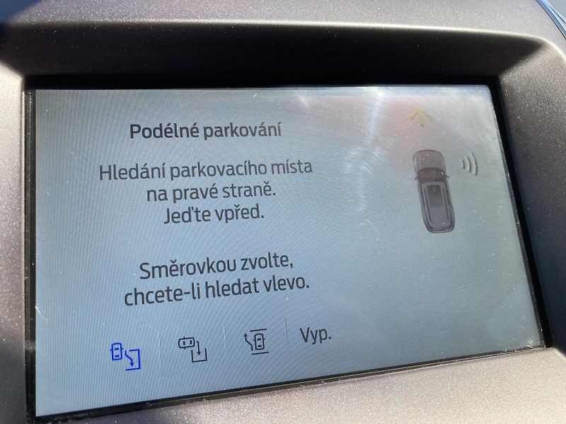 Ford S-MAX (2018) 2.0 TDCi Titanium, 7míst - fotka 32 z 42