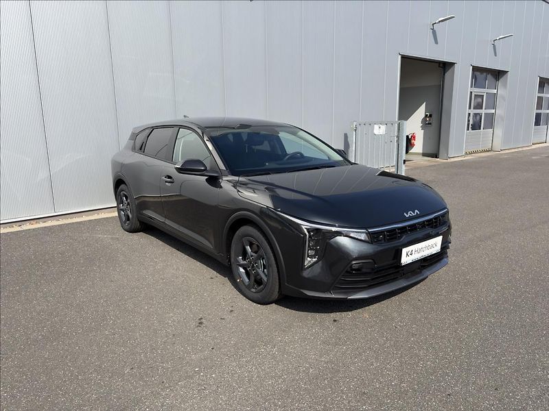 Kia K4 (2026) 1,0   T-GDI 7DCT EXCLUSIVE - fotka 3 z 19