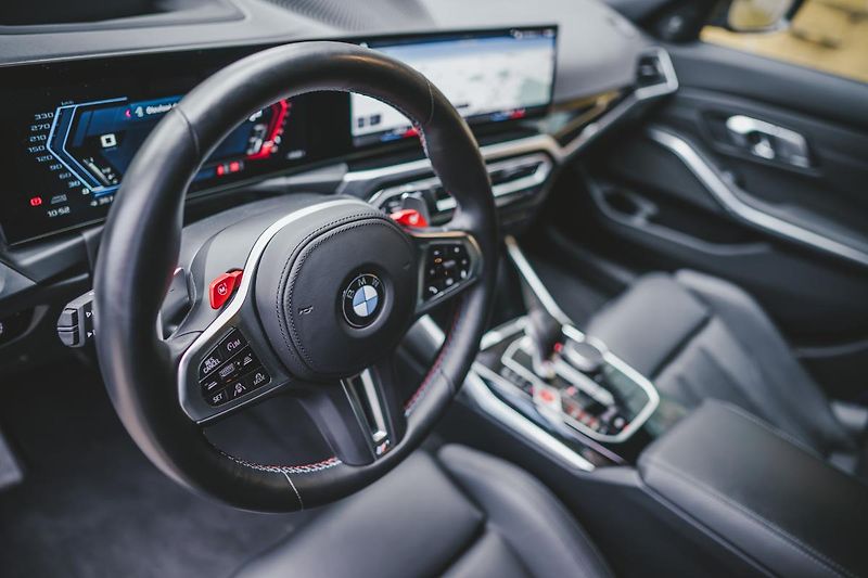 BMW M3 (2023) M3 Competition 375kW - fotka 40 z 48
