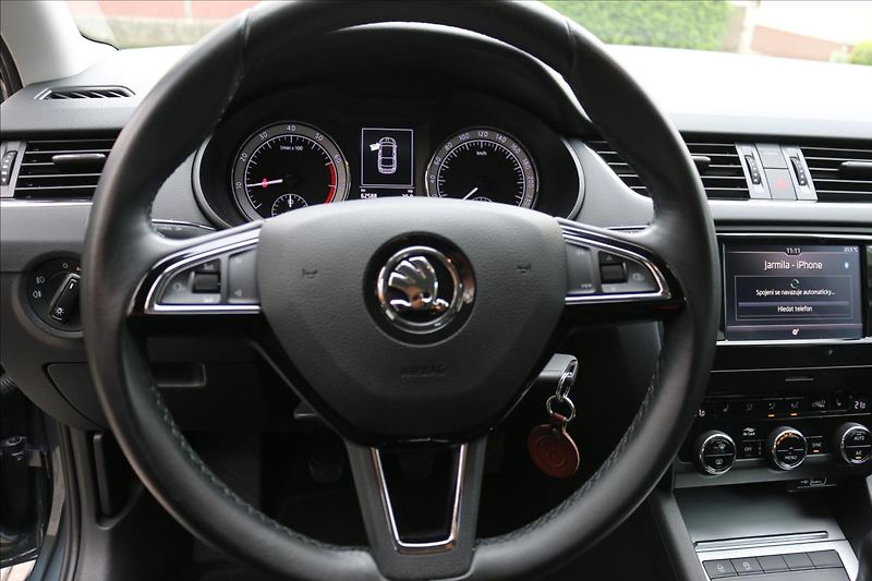 Škoda Octavia 1,0 85KW,ČR, 62000km - fotka 13 z 36