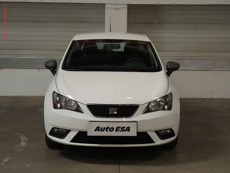 Seat Ibiza (2016) 1.2 TSi, 1.maj,ČR, AC - fotka 2 z 15