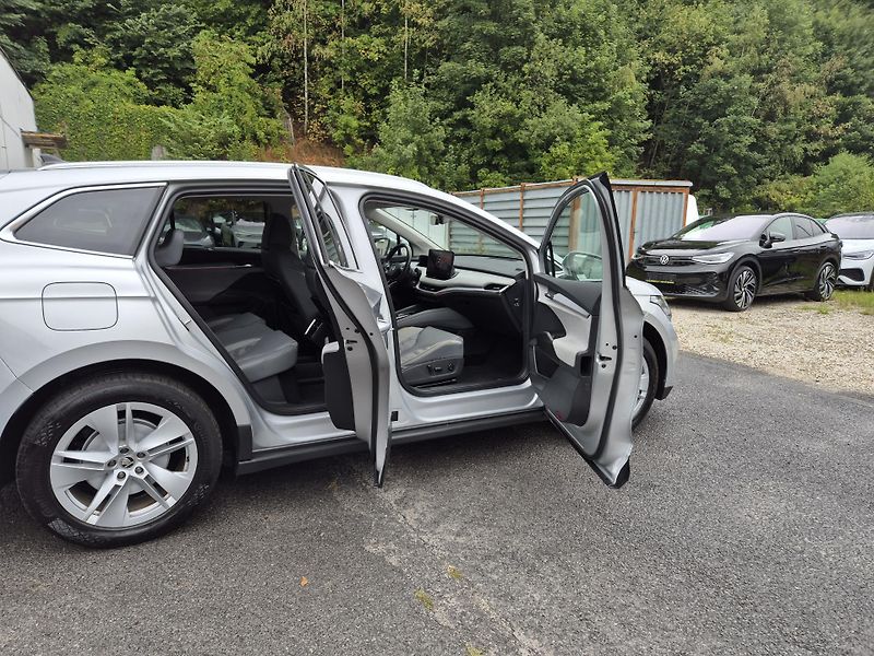 Škoda Enyaq ZAMLUVENO ! - fotka 17 z 42
