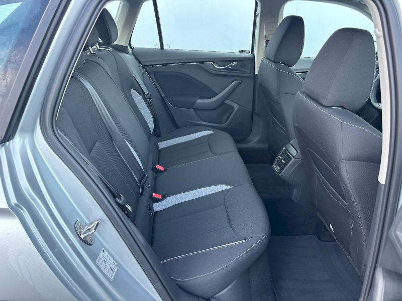 Škoda Kamiq (2025) 1.0 TSI 85kW Selection - fotka 26 z 35