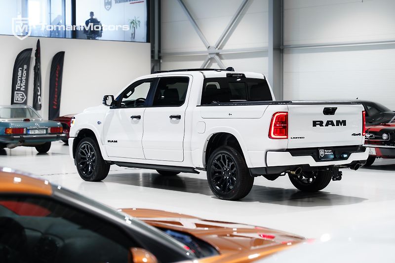 RAM 1500 (2026) HEMI, LIM., NIGHT, RAMBOX,NEW - fotka 16 z 24