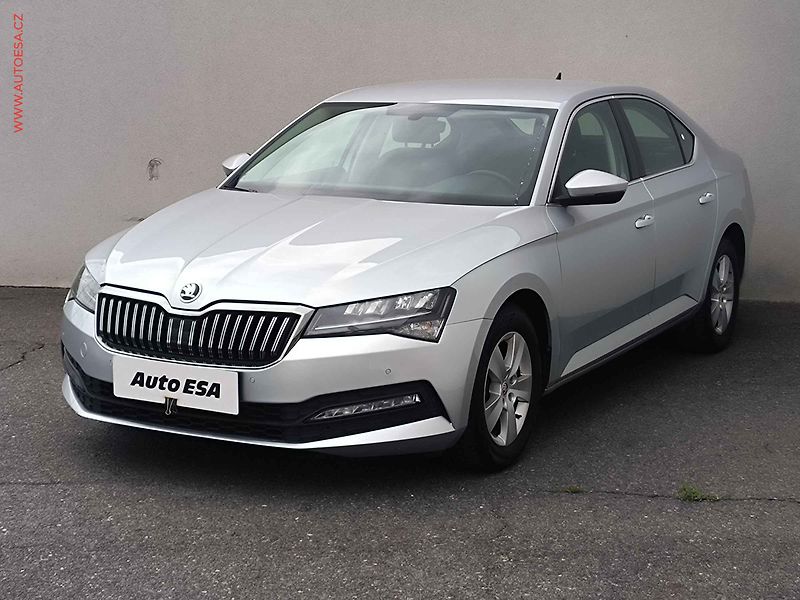 Škoda Superb (2022) 2.0 TDi, 2.maj,ČR, Ambition - fotka 3 z 25