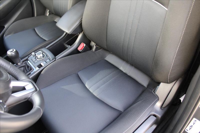 Mazda CX-3 2,0 i  ČR,1.MAJITEL,TAKUMI - fotka 22 z 26