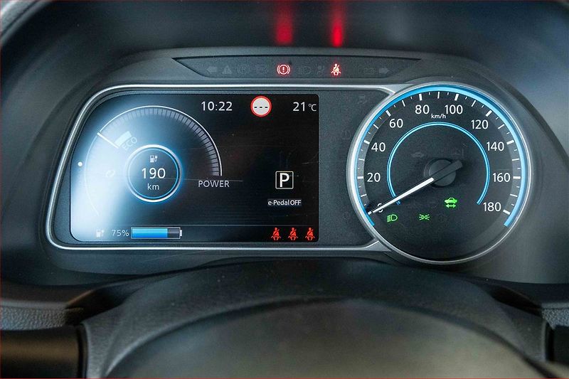 Nissan Leaf (2021) 40 kWh, SoH 93%, Automat - fotka 11 z 20