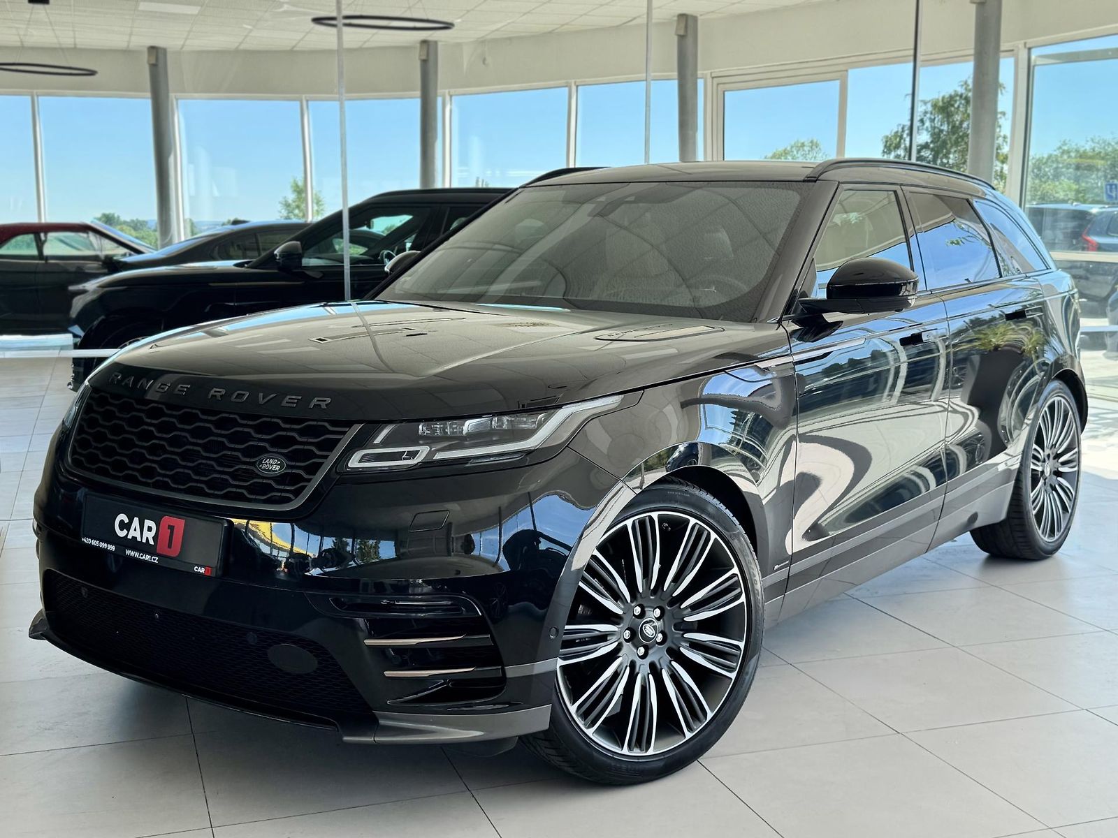 Land Rover Range Rover Velar D300 HSE R-Dynamic*HUD*Vzduch