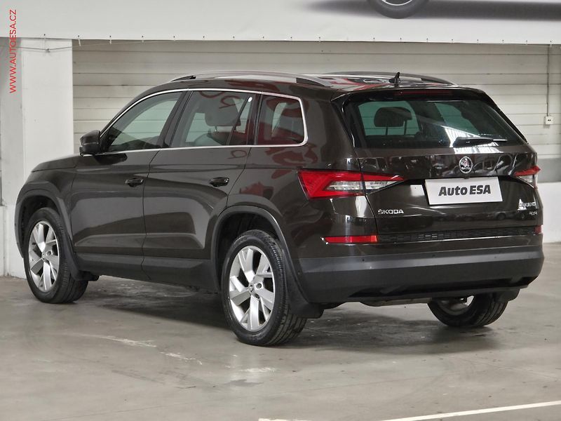 Škoda Kodiaq (2017) 2.0 TDi 4x4, 7míst, ČR - fotka 4 z 18